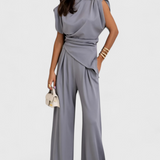 Sofia Ensemble Asymétrique avec Épaules Drapées