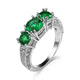 Bague avec 3 pierres d'émeraude