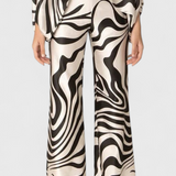 Sybella Ensemble de Deux Pièces avec Épaules Découvertes et Pantalons Amples Imprimés