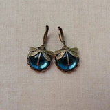 Boucles d'oreilles en forme de sphère en or vieilli