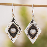 Boucles d'oreilles vintage en argent avec perles intégrées
