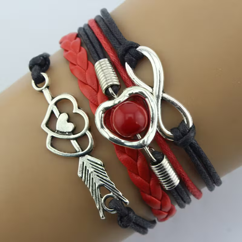 Bracelet Rétro Arc d’Amour