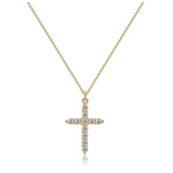 Collier avec croix et couronne en diamants