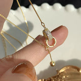 Collier avec deux anneaux