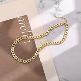 Collier cubain avec de grosses chaînes en or