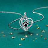 Collier de Patte Amoureuse en Argent avec Zirconium