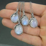 Collier en Lune - Pendentif en Fil