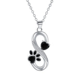 Collier en forme de cœur et motif d'amour infini avec empreinte