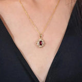 Collier en or rouge