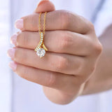 Collier rétro en or avec zirconia