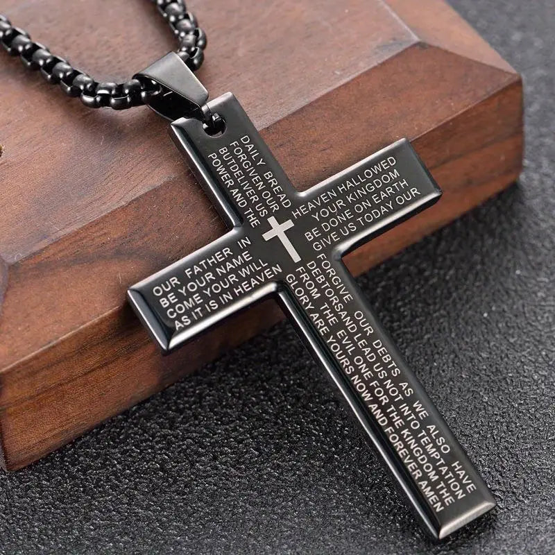 Collier unisexe moderne avec croix suspendue