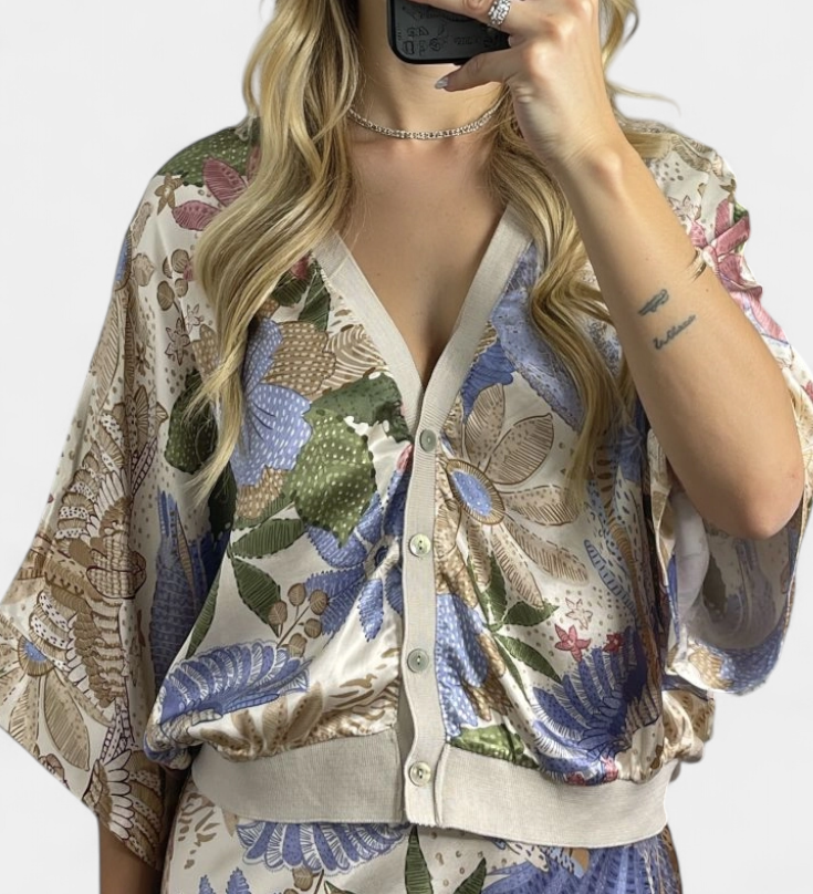 Shae Ensemble Doux de Blouse et Jupe Trompette Fleurie