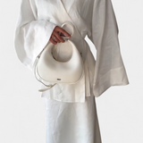 Zelda Ensemble Chemise Décolleté en V et Jupe avec Fente