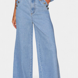 Ludovica Ensemble en Denim avec Gilet Ajusté et Jeans à Jambes Larges