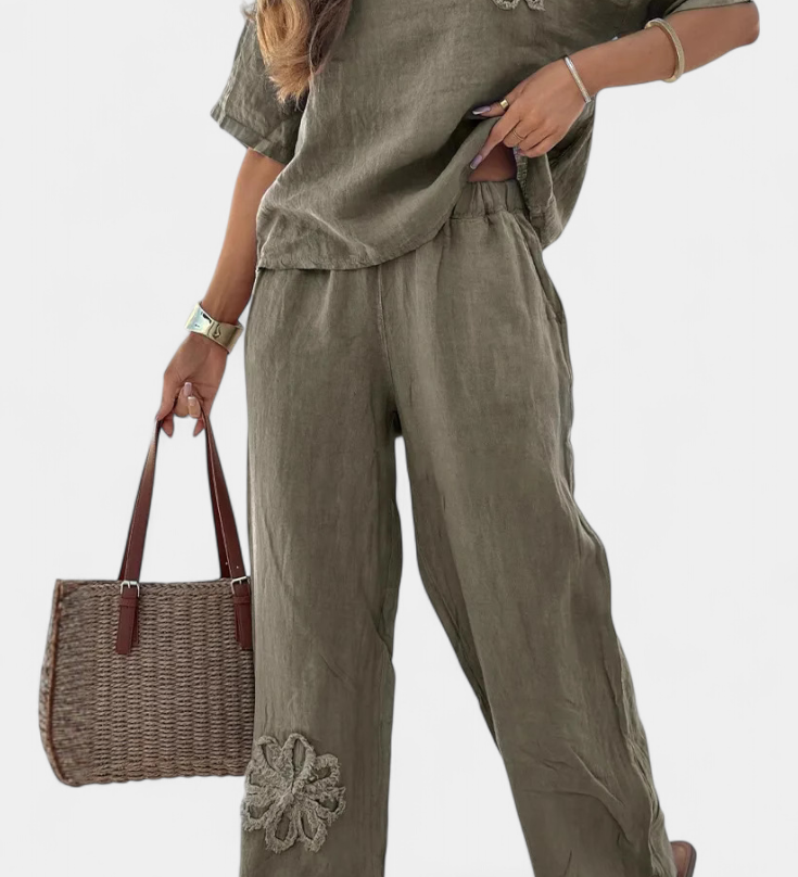 Ensemble Natalia en Lin Brodé avec Silhouette Décontractée