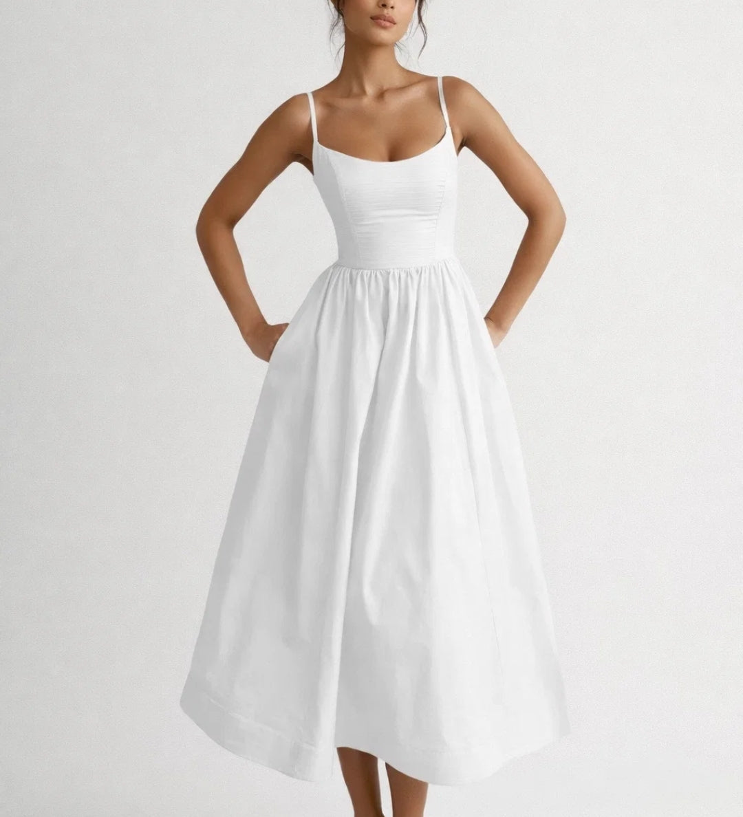 Robe midi Femme | chic & élégante | bretelles fines ajustées pour Été