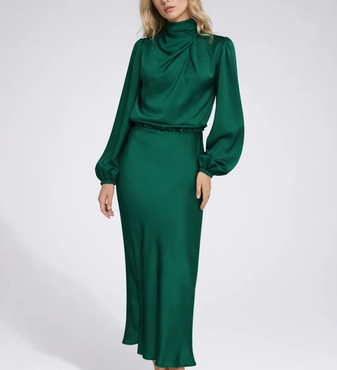 Robe midi Femme | élégance fluide & silhouette raffinée | col drapé pour Printemps