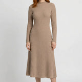 Robe midi Femme | pull | taille cintrée élégante pour Printemps