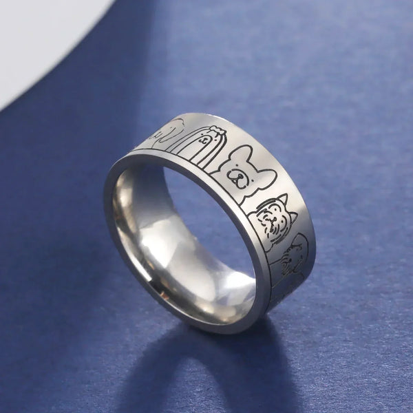 Bague large en acier inoxydable avec motifs de chien – Design gravé pour femme