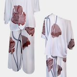 Sybella Ensemble Floral de Deux Pièces avec Épaule Découverte et Pantalon Droit