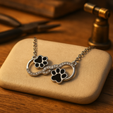 Collier avec Pattes de Chien Amour Infini en Zirconium