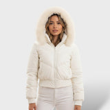 Veste courte avec capuche et fausse fourrure