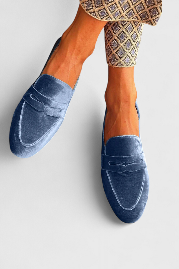 Mocassins Llnica en Velours Bleu avec Détail Patchwork et Bout Rond