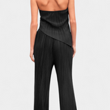 Ensemble Pilarica Plissé avec Top Asymétrique Halter et Pantalon Fluide