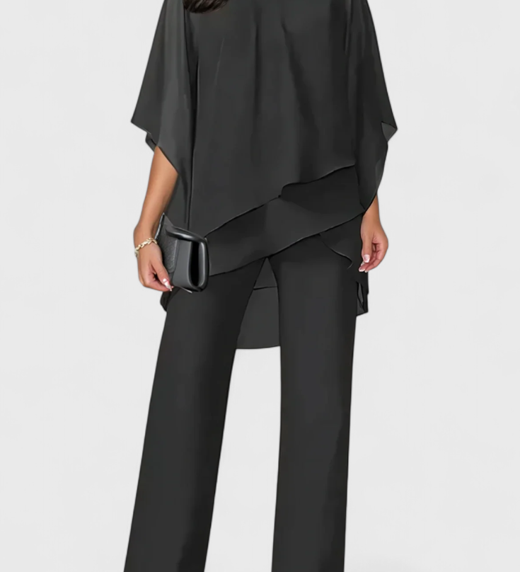 Kitty Ensemble de Deux Pièces avec Épaules Dégagées et Silhouette Fluide