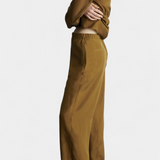 Ensemble Blazer à Revers et Pantalons Assortis Sue