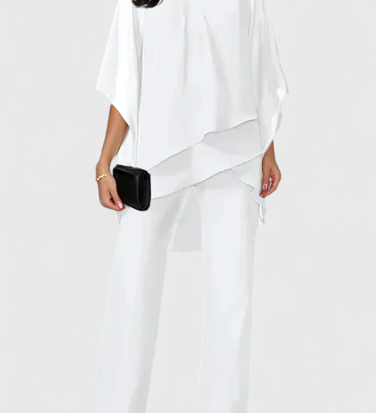 Kitty Ensemble de Deux Pièces avec Épaules Dégagées et Silhouette Fluide