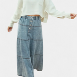 Jupe Maxi en Denim Lorraine avec Détail de Plume
